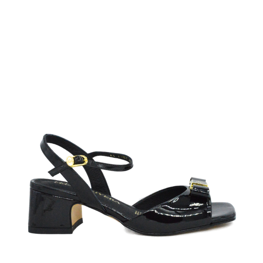 Sandalia Zapatilla Mirabel Negro